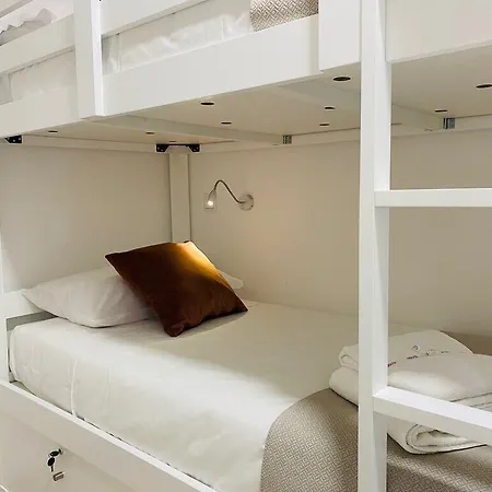 Hostal Family Costa Nova